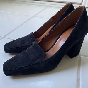 COACH black suede Loafer Pump Heels Size 7.5